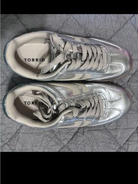 torrid Iridescent Silver Low-Top Sneakers